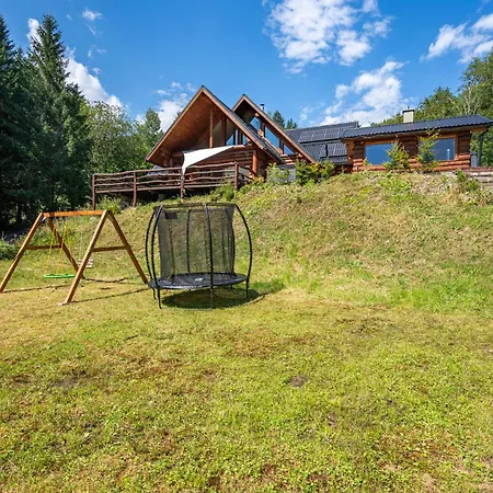Chalet Piros - Sauna - Jacuzzi - Beautiful Scenery - Kids Playground - In The Forest Tale