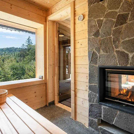 Chalet Piros - Sauna - Jacuzzi - Beautiful Scenery - Kids Playground - In The Forest *
