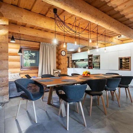 Piros - Sauna - Jacuzzi - Beautiful Scenery - Kids Playground - In The Forest Chalet