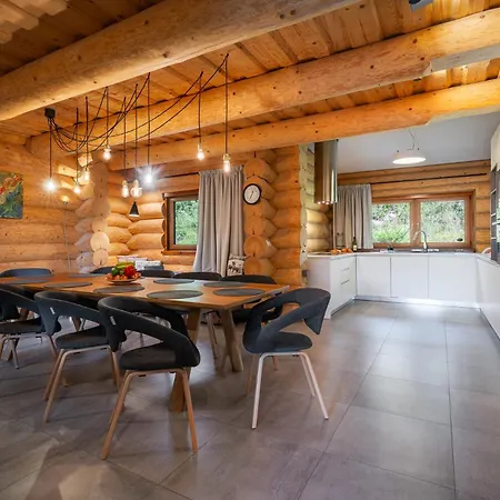 Piros - Sauna - Jacuzzi - Beautiful Scenery - Kids Playground - In The Forest Chalet